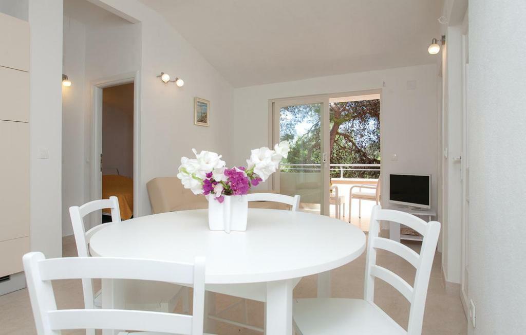 Beautiful Apartment By The Sea Prizba Luaran gambar